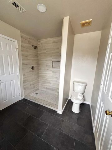 10445 Wicklowe Street A, Houston, TX 77016