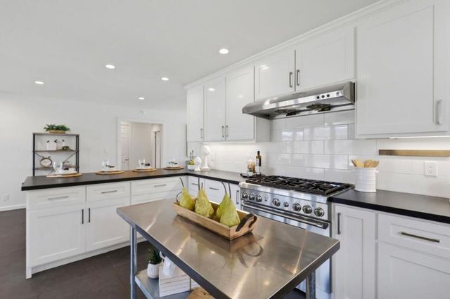 1523 Shaw Drive, San Jose, CA 95118