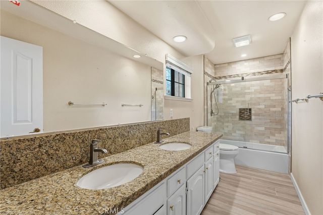 375 W Hagler Avenue, Fresno, CA 93711