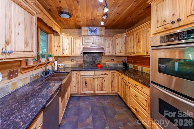 184 Sunlight Path, Lake Lure, NC 28746