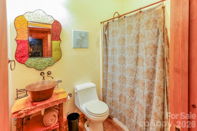 184 Sunlight Path, Lake Lure, NC 28746