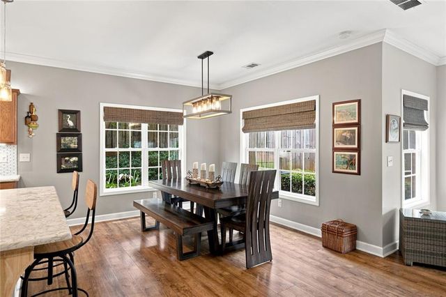 129 Holiday Road 22, Buford, GA 30518