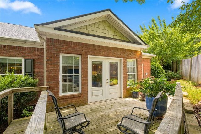 129 Holiday Road 22, Buford, GA 30518