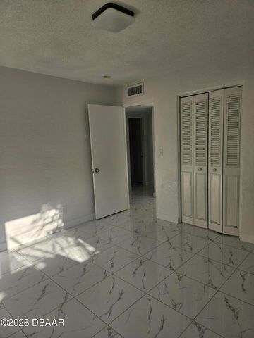 608 Doris Place, South Daytona, FL 32119