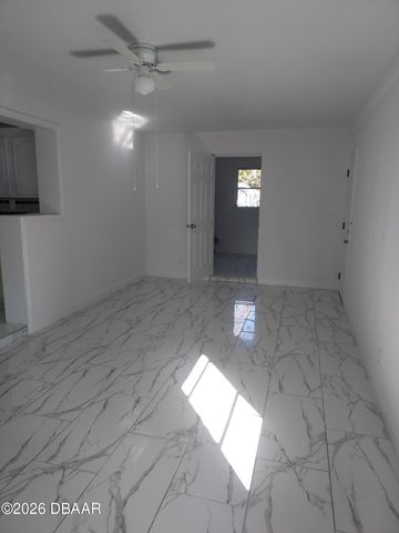 608 Doris Place, South Daytona, FL 32119