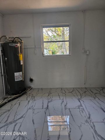 608 Doris Place, South Daytona, FL 32119