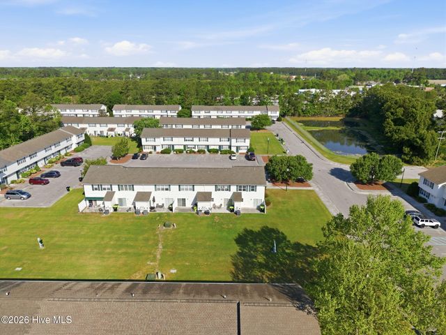 83 Crush Court, Swansboro, NC 28584