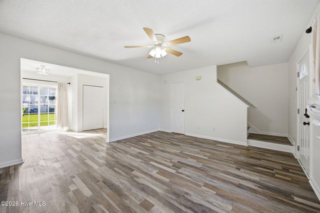 83 Crush Court, Swansboro, NC 28584