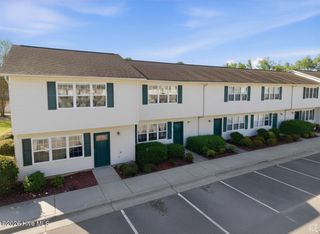 83 Crush Court, Swansboro, NC 28584