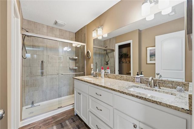 902 Highland Street, Pleasant Hill, MO 64080