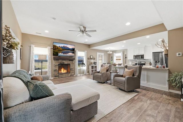 902 Highland Street, Pleasant Hill, MO 64080