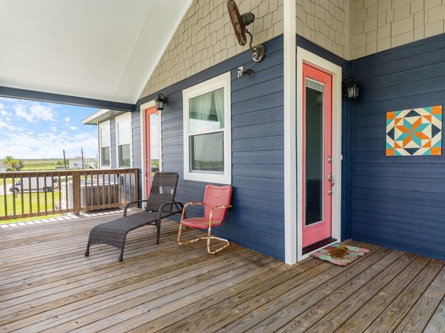 793 County Road 291, Sargent, TX 77414