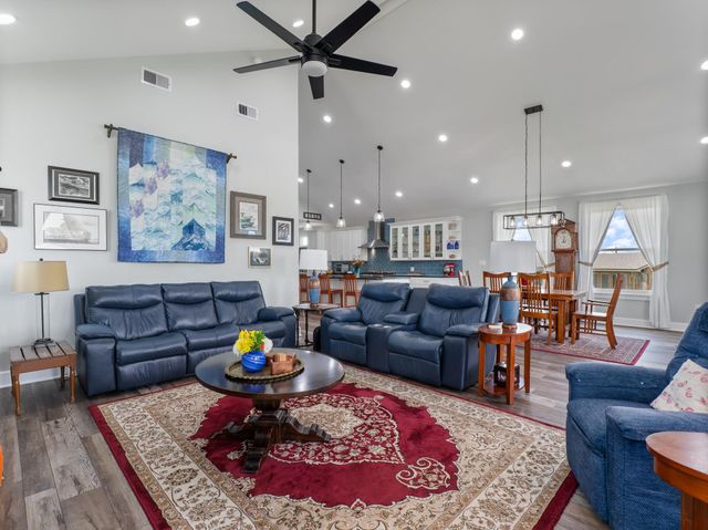 793 County Road 291, Sargent, TX 77414
