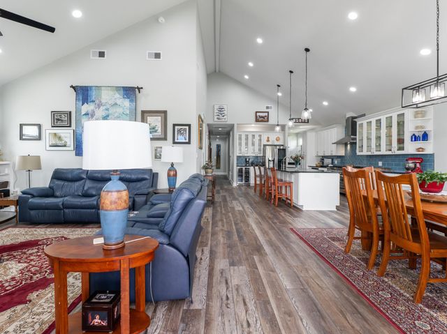 793 County Road 291, Sargent, TX 77414
