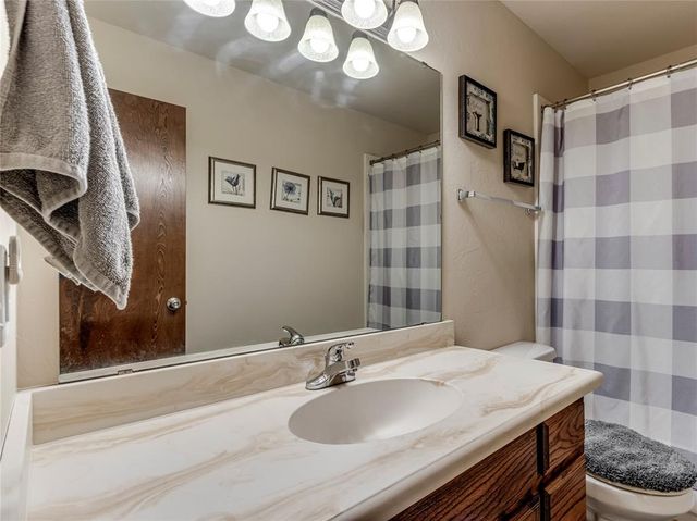 10901 SW 31st Street, Yukon, OK 73099