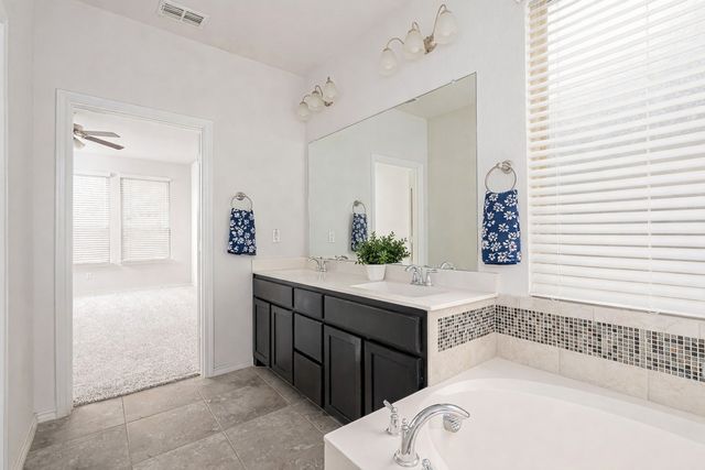 2316 Sundown Mesa Drive, Fort Worth, TX 76177