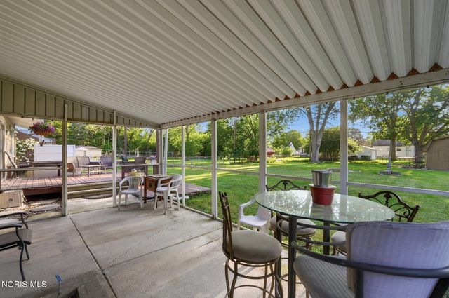 1022 Scribner Street, Maumee, OH 43537