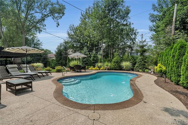 160 Rollingwood Street, Amherst, NY 14221