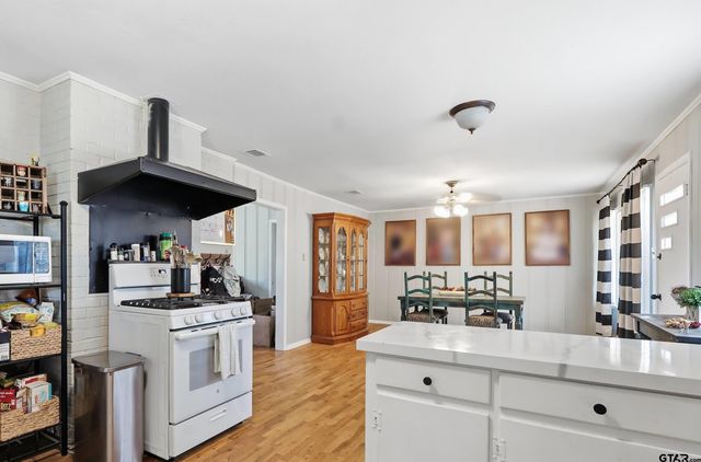 514 McMillan, Winnsboro, TX 75494