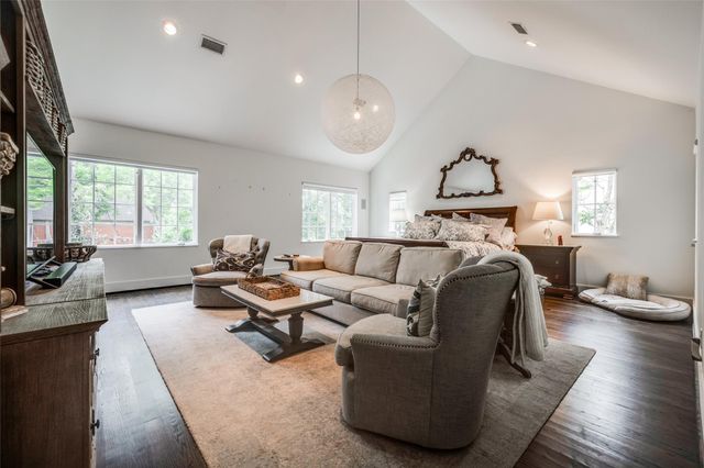 2815 Albans Road, Houston, TX 77005
