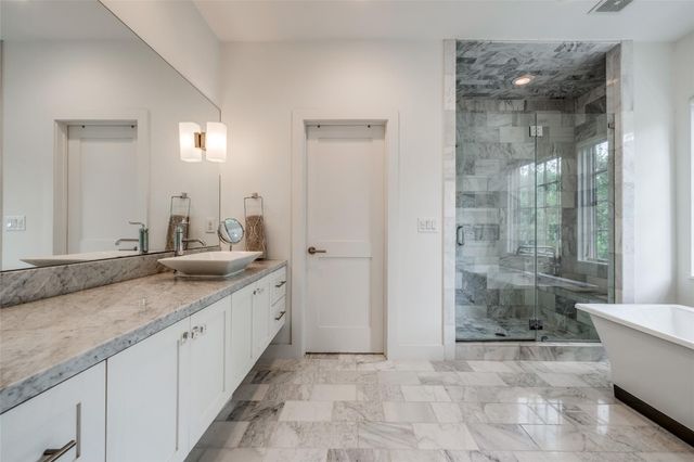 2815 Albans Road, Houston, TX 77005