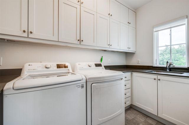 2815 Albans Road, Houston, TX 77005