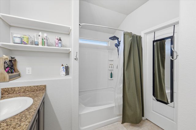 406 Calder Lane, Ponder, TX 76259