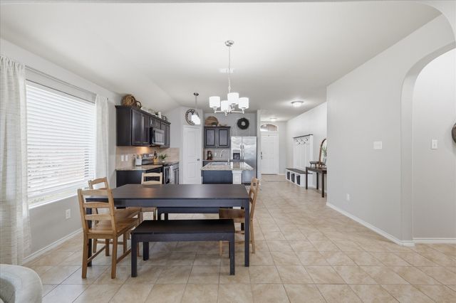 406 Calder Lane, Ponder, TX 76259