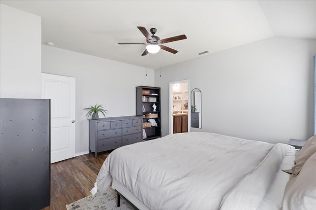 406 Calder Lane, Ponder, TX 76259