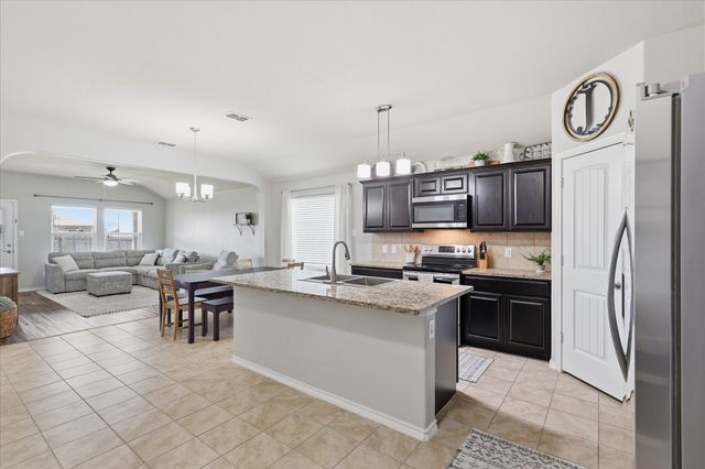 406 Calder Lane, Ponder, TX 76259