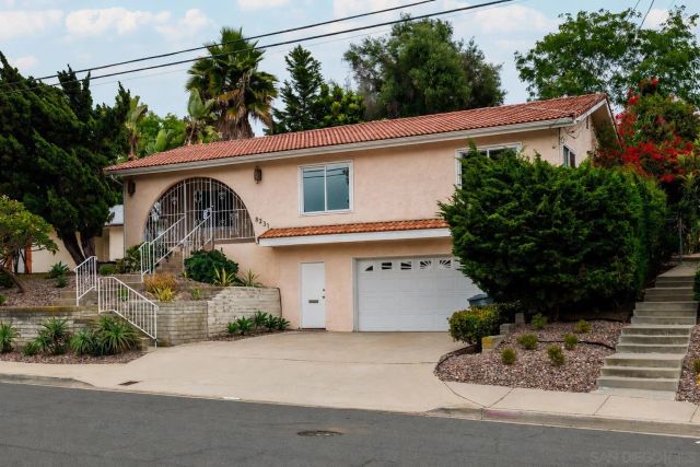 8231 Roy St, Lemon Grove, CA 91945
