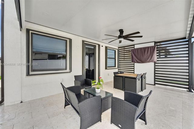 11024 W 35th Ln, Hialeah, FL 33018