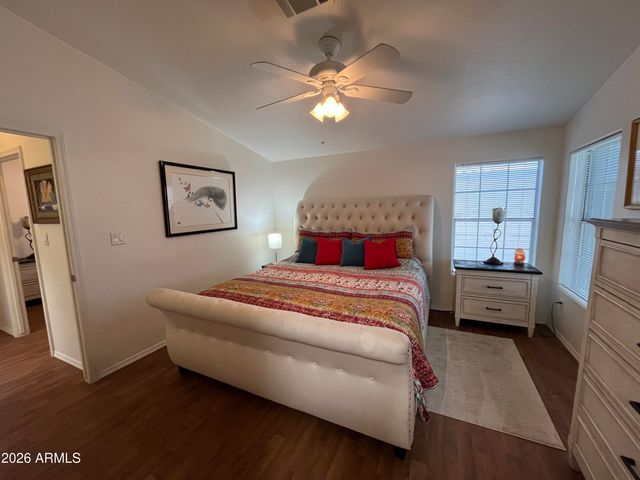 10960 N 67TH Avenue 136, Glendale, AZ 85304