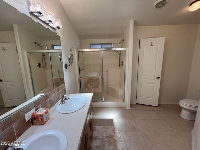 10960 N 67TH Avenue 136, Glendale, AZ 85304