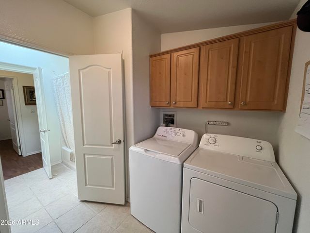 10960 N 67TH Avenue 136, Glendale, AZ 85304