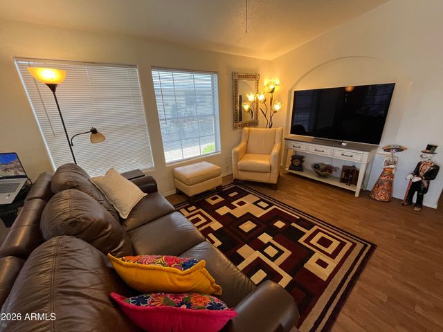 10960 N 67TH Avenue 136, Glendale, AZ 85304