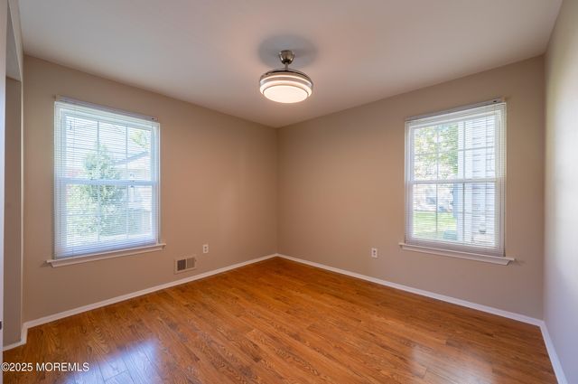 157 Tulip Lane, Freehold, NJ 07728