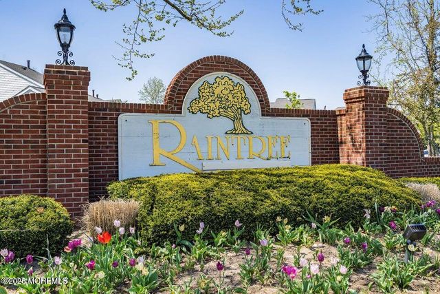 157 Tulip Lane, Freehold, NJ 07728