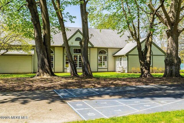 157 Tulip Lane, Freehold, NJ 07728