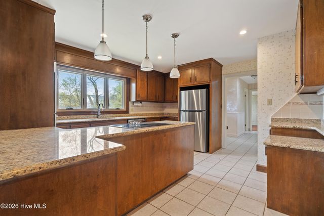 4318 Country Club Drive N, Wilson, NC 27896