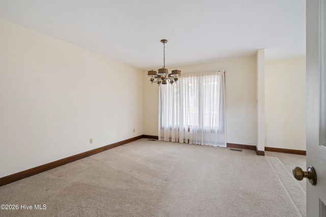 4318 Country Club Drive N, Wilson, NC 27896