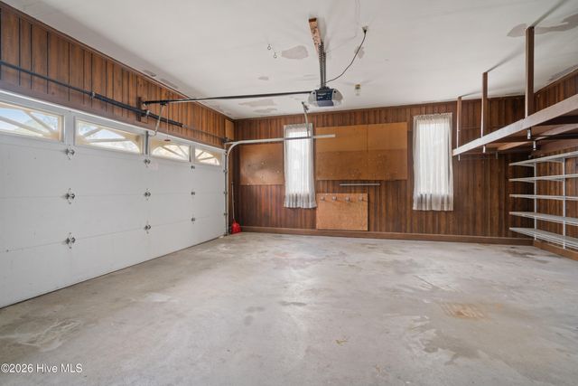 4318 Country Club Drive N, Wilson, NC 27896