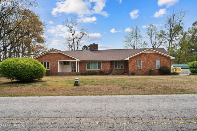 4318 Country Club Drive N, Wilson, NC 27896