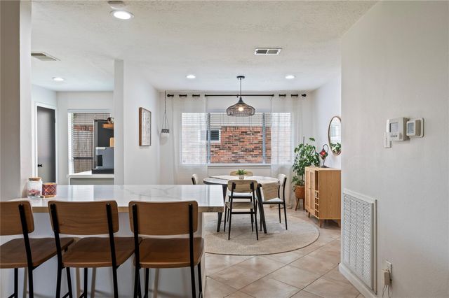 16710 Nina Drive, Friendswood, TX 77546