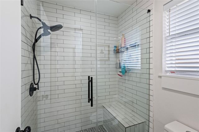 16710 Nina Drive, Friendswood, TX 77546