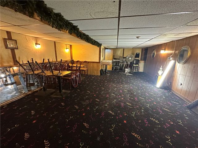 900 Park Avenue, Castle Shannon, PA 15234