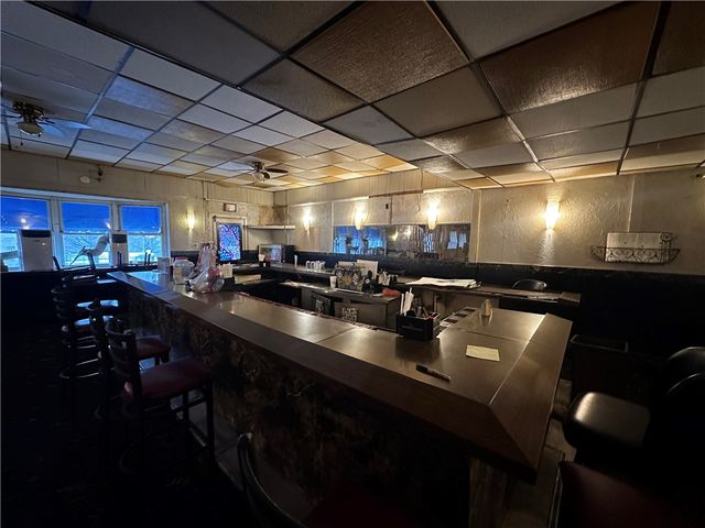 900 Park Avenue, Castle Shannon, PA 15234