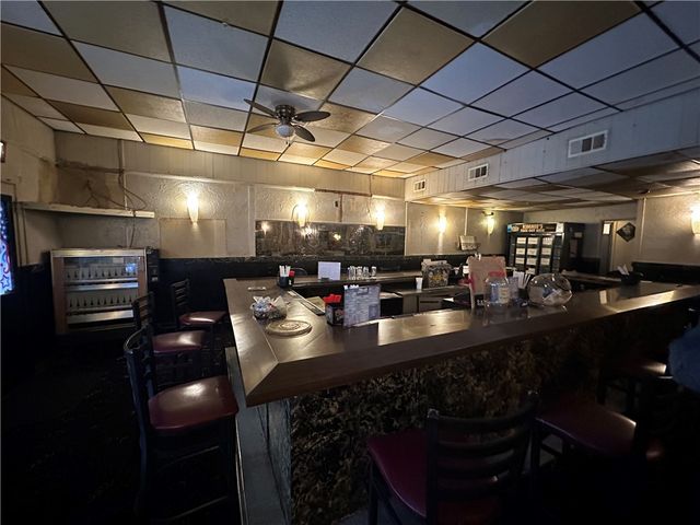 900 Park Avenue, Castle Shannon, PA 15234