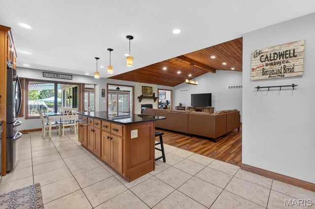 2042 Saint Paul Road, O'fallon, MO 63366