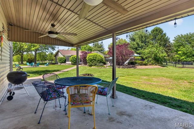 2042 Saint Paul Road, O'fallon, MO 63366